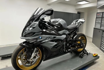 BMW S1000 RR 2023